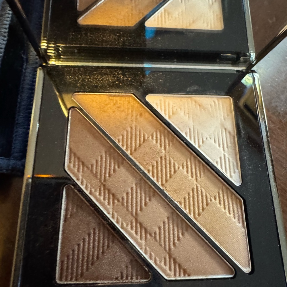 Burberry Mocha Eye Palette with Brush - Picture 2 of 6